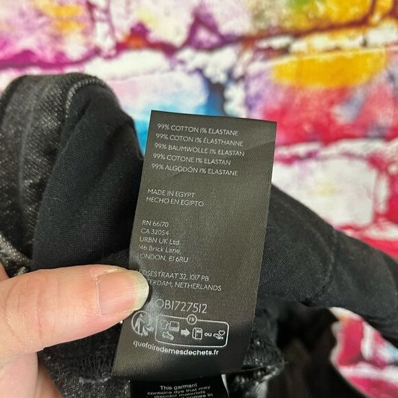 BDG Black Denim Cuff Off Shorts Size 28 Stretch - Picture 4 of 4